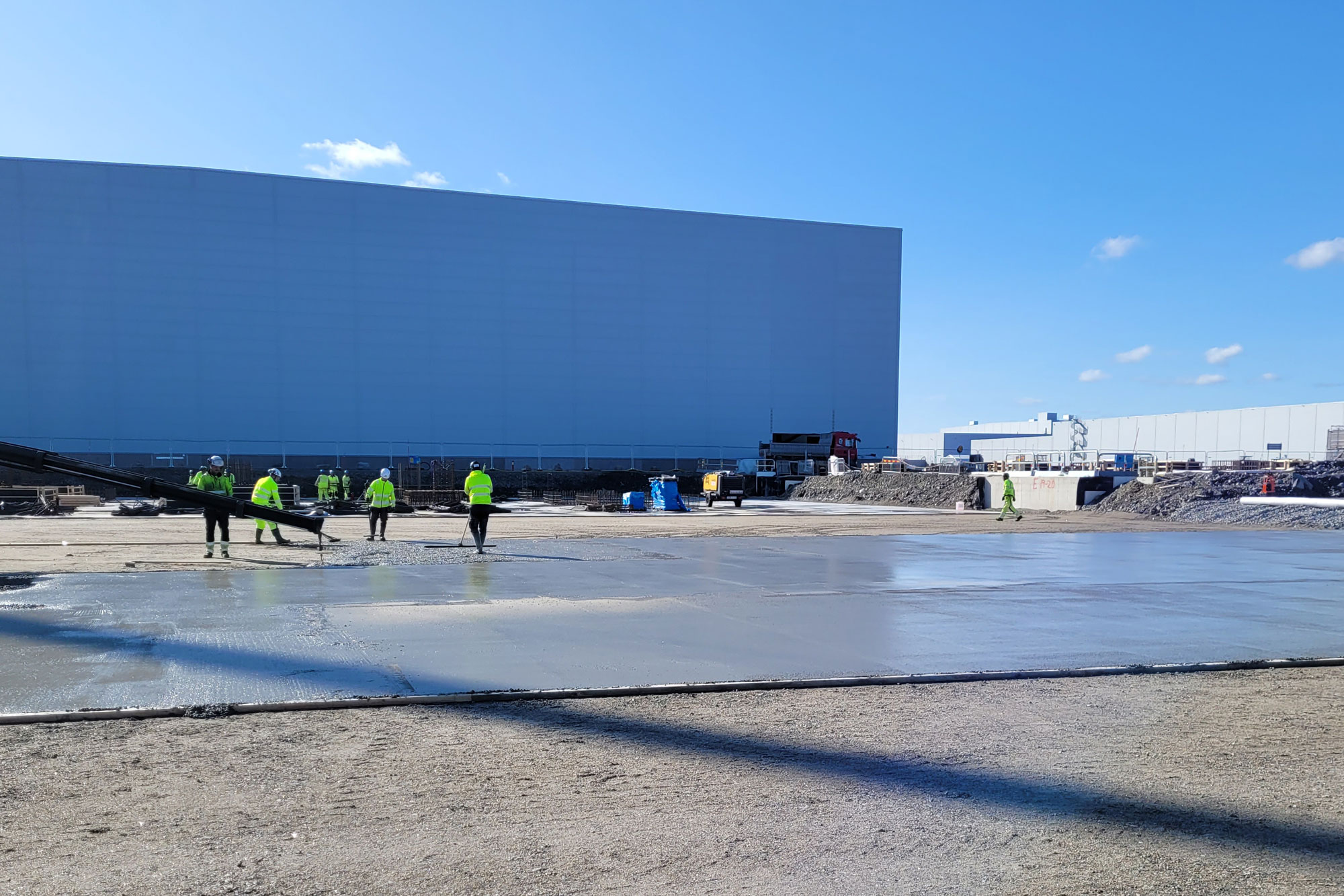 Arbetsplats med byggare